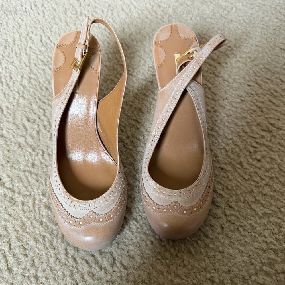 Max Studio Tan Slingback Women's Shoes